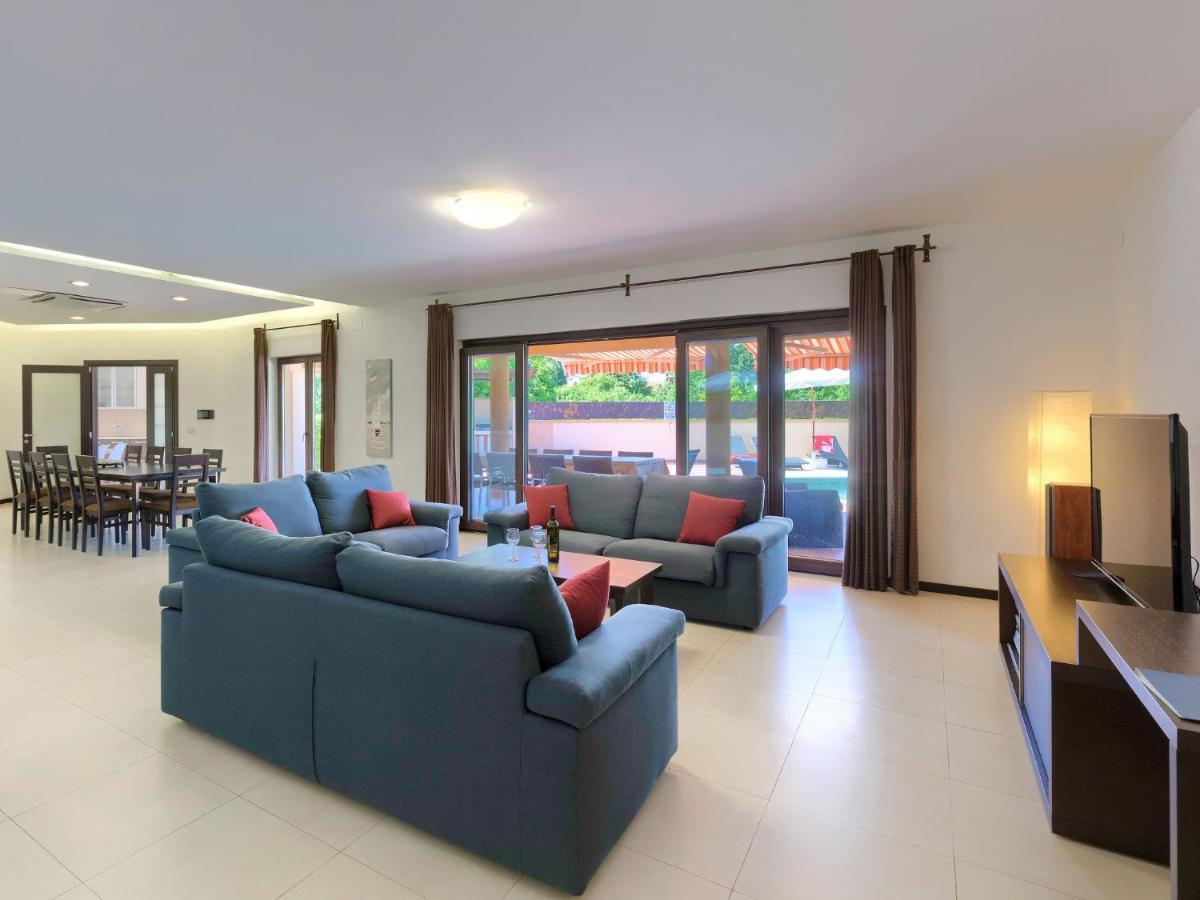 Holiday Home Andrea - Pul463 By Interhome Šišan エクステリア 写真