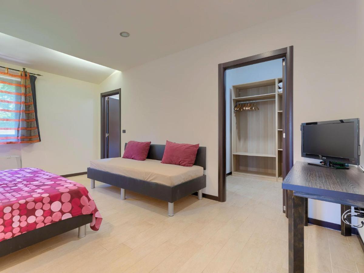 Holiday Home Andrea - Pul463 By Interhome Šišan エクステリア 写真